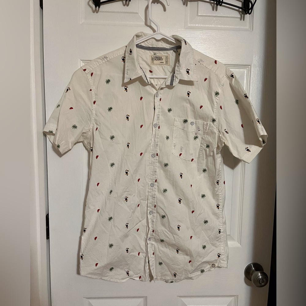 White, short sleeve, button down